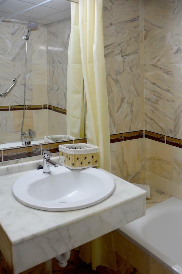 Apartamentos Casa-Patio Las Palmeras Кордоба Екстериор снимка